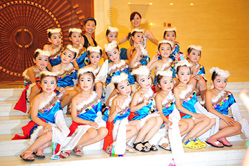 2012年天橙·小白鸽舞蹈受邀参加北京公益之星关注特殊儿童大型电视公益活动