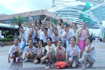小白鸽舞蹈学校香港旅游观光