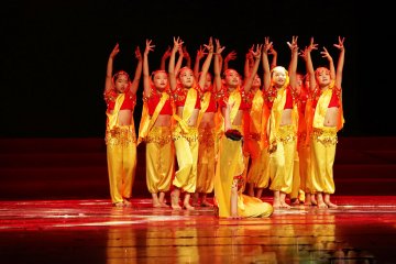 小白鸽舞蹈学校《祝福》